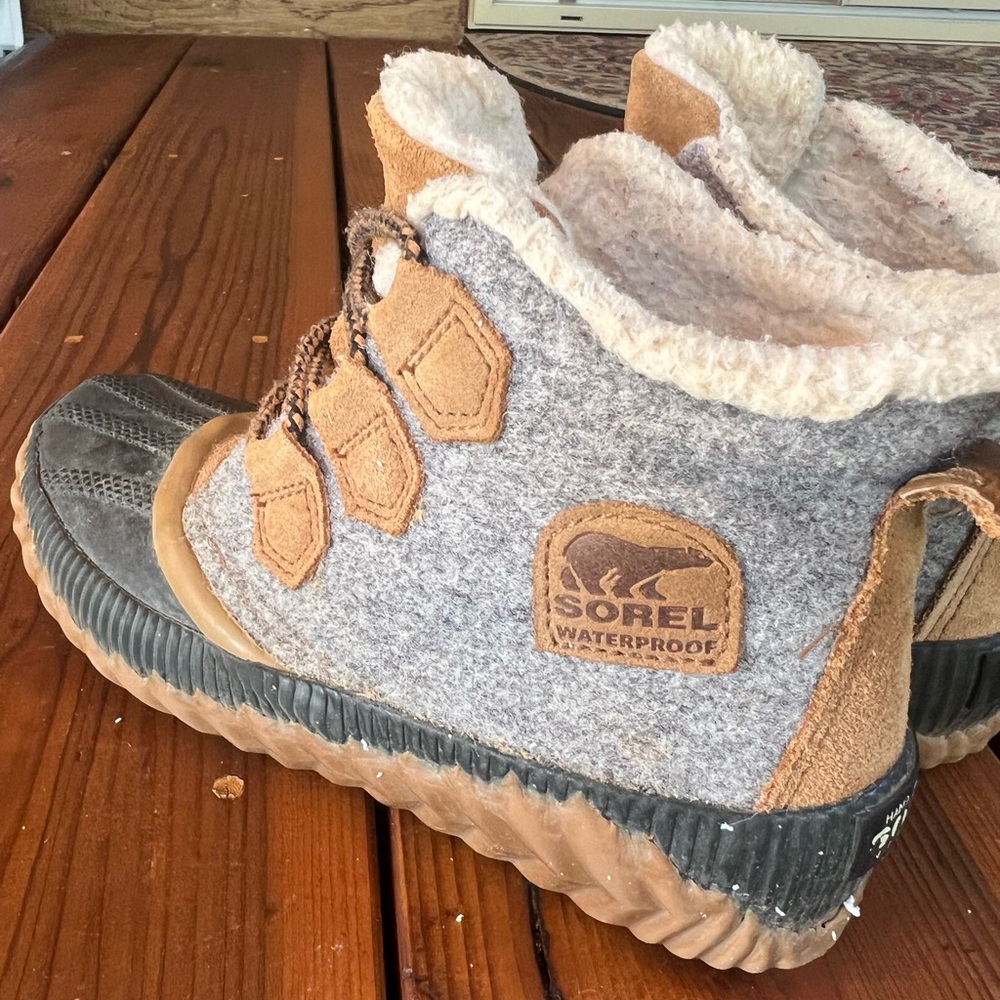Sorel Tan and Gray Winter Boots
